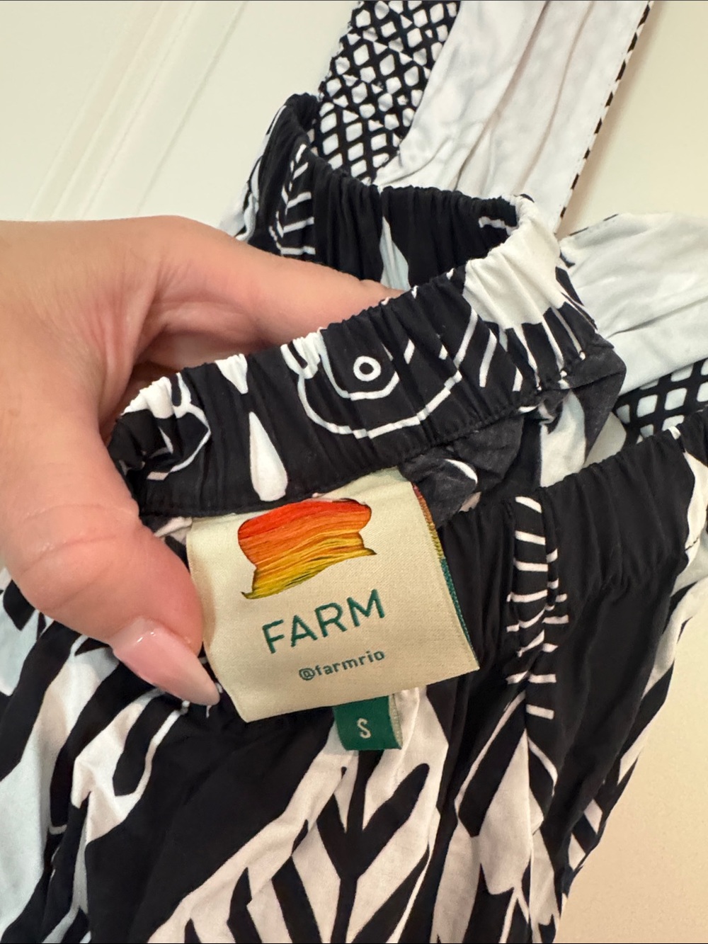 FARM Rio Black and White Tropical Maxi Dress - Picture 8 of 10